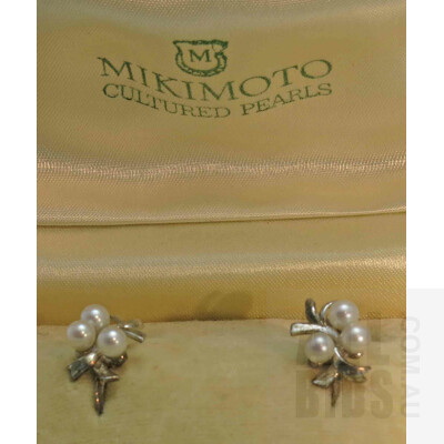 MIKIMOTO Silver Pearl Earrings-in original Case