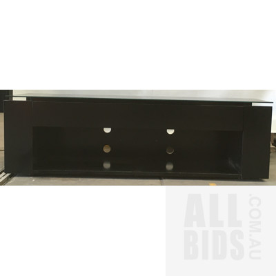 Criterion Black Low Line Entertainment Unit With Smoked Glass Top And Shelves