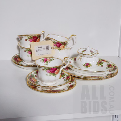 Quantity 12 Pieces Royal Albert Old Country Roses