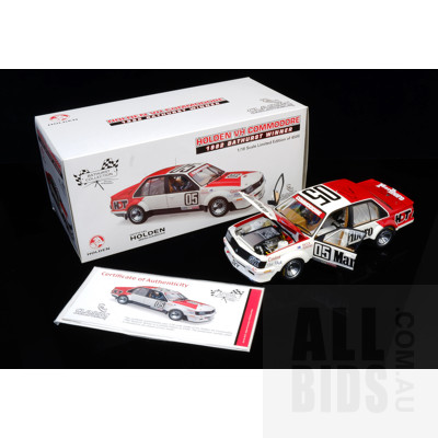 Biante - 1982 Peter Brock/Larry Perkins Holden VH Commodore - 1:18 Scale Model Car - With Larry Perkins signature On COA