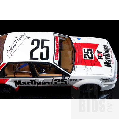 Classic Carlectables - 1983 Peter Brock/John Harvey Holden VH Commodore - 1:18 Scale Model Car - With signature Peter Brock and John Harvey On Car