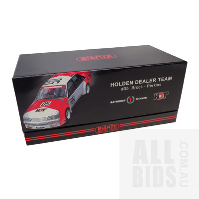 Biante - 1984 Peter Brock/Larry Perkins Holden VK Commodore - 1:18 Scale Model Car - With Larry Perkins Signature