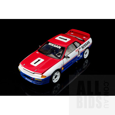 Biante - 1991 Tooheys 1000 Nissan Skyline BNR32 GT-R   - 1:18 Scale Model Car