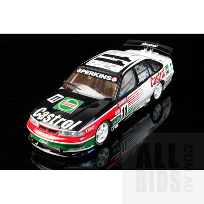 Classic Carletables 1995 Tooheys 1000 Holden VR Commodore Larry Perkins Russell Ingall - 1:18 Scale Model Car -With Larry Perkins/Russell Ingal signature On Car