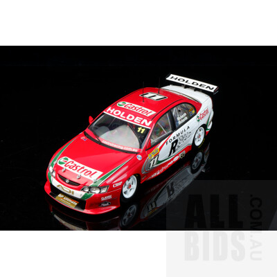 Classic Carlectables - 2004 Castrol Perkins Race Team Vy Holden Commodore  - 1:18 Scale Model Car
