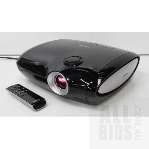InFocus (P760) IN76 HD DLP Home Theater Projector
