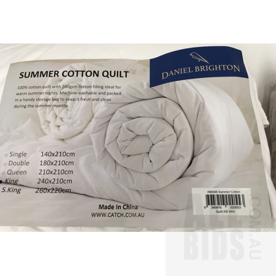 Daniel Brighton King Size Cotton Quilt, Bath Sheet, 8Pcs Egyptian Cotton Towel Set And Pillows