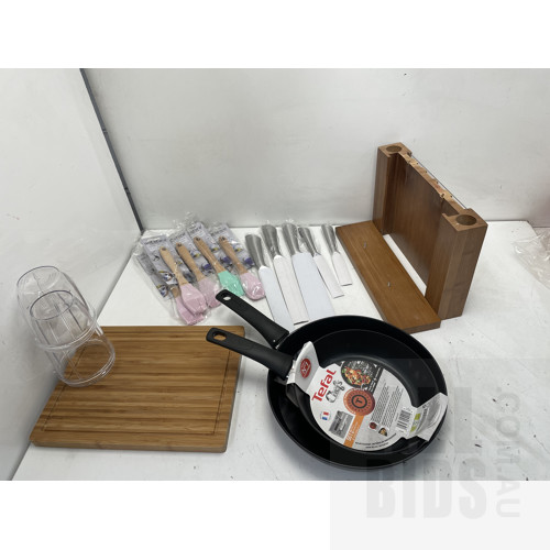 Assorted Kitchenware Including 7 Piece Raue & Wissler Knife Set, Wiltshire Silicon Pastry Brushes And Tefal Frying Pans