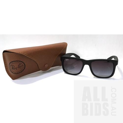 Ray-Ban RB4165 Justin 601/8G - ORP $180