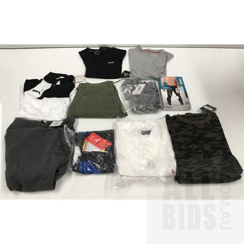 Designer Men's Clothing Size Small Brands Including Puma, Nike, Russell Athletics, Tommy Hilfiger and More - Lot of 15