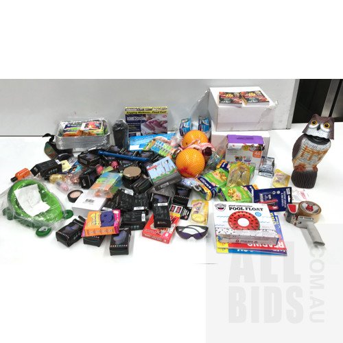 Bulk Lot of Assorted Homewares Including LED Toilet Lights, Dreambaby Home Saftey Kit and More