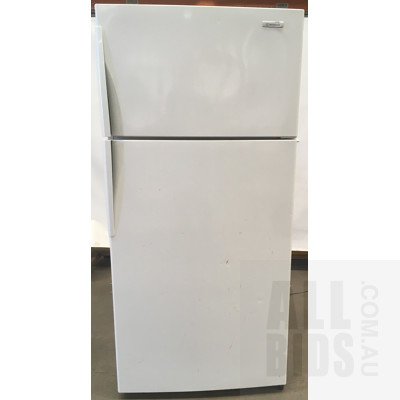Westinghouse WTM5200WB-R 520L White Top Freezer Fridge