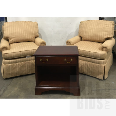 Drexel Heritage Arm Chairs With Occasional Table