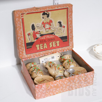 Vintage Japanese Fairymark 25 Piece Porcelain Child's Tea Set in Original Box