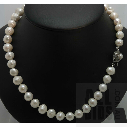 Cultured Pearl Necklace - 9-11mm