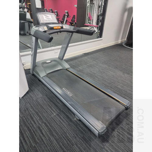 Matrix T3X Ultimate Deck Commercial Treadmill