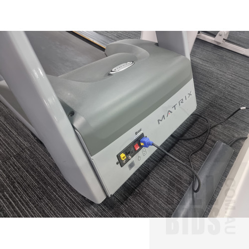 Matrix T3X Ultimate Deck Commercial Treadmill