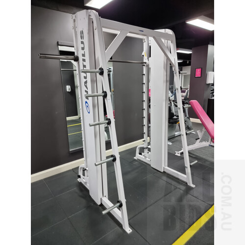 Nautilus Commercial Counter Balanced Smith Machine