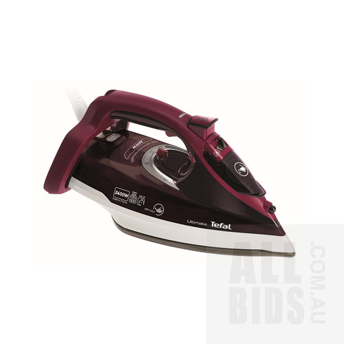 Tefal Ultimate Anti-Calc Airglide Steam Iron Red FV9775 ORP $209.95
