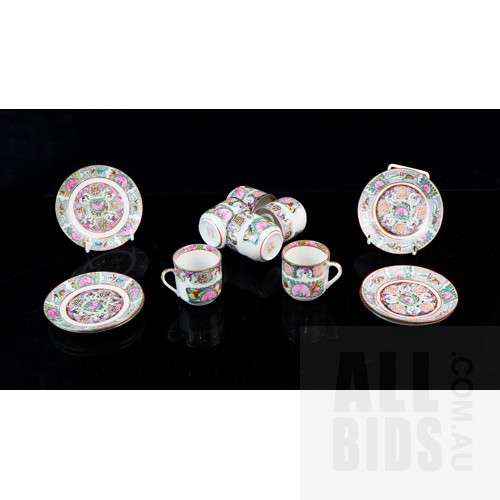 Set of Six Chinese Export Famille Rose Small Coffee Cups (Demitasse) and Saucers, Mid 20th Century