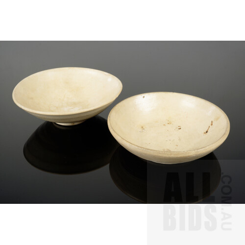 Two Chinese White Ware Bowls with Buff Glaze, Fujian Trade Ware, Song to Yuan Dynasty