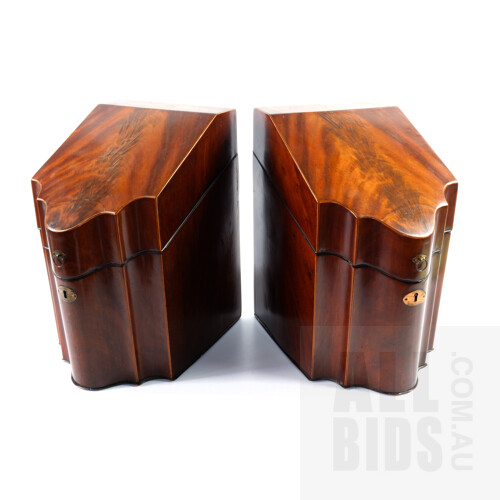 Good Pair of Georgian Mahogany Knife Boxes with Original Inserts, Late 18th Century