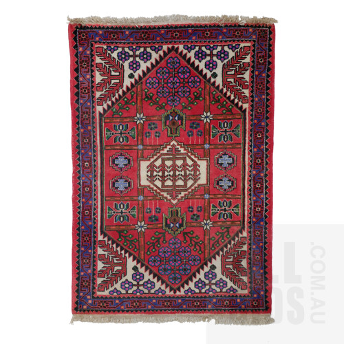 Vintage Persian Saneh Hand Knotted Wool Rug