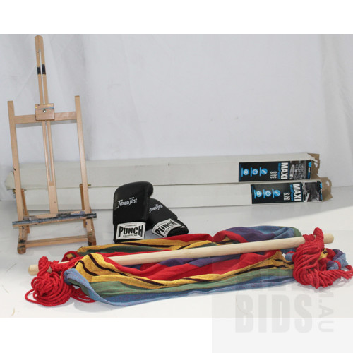 Mini Hammock, Artist Easel, Effect Wallpaper, Boxing Gloves