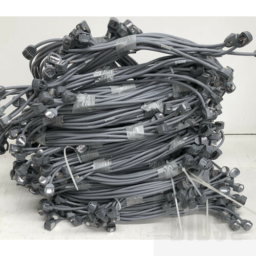 Systimax VP360-VP360-4PC-X10D Patch Cables - Lot of Approximately 100