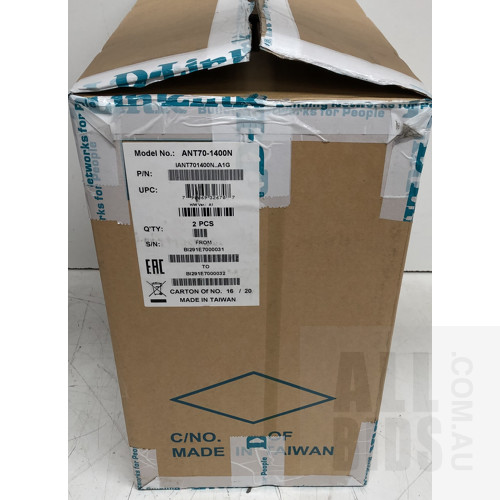 D-Link (ANT70-1400N) Dual Band 2.4GHz & 5GHz 802.11n Triple Polarization 14dBi Gain Outdoor Directional Antenna - Lot of Two *BRAND NEW - ORP $629.95 each
