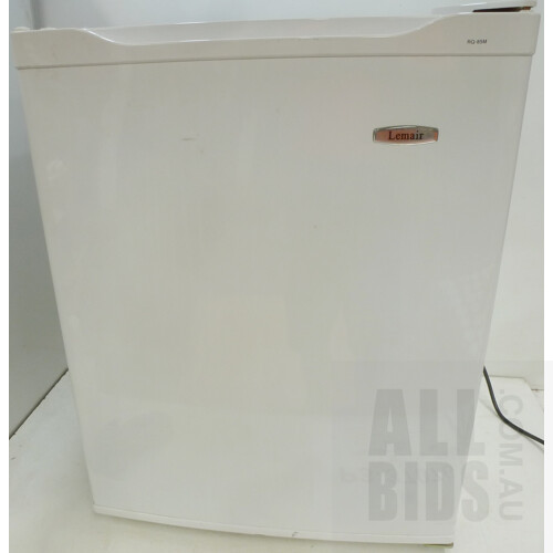 Lemair 85 Litre Bar Fridge