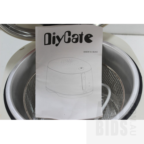 DIYCate 1600 Watt Deep Fryer - New