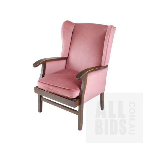Vintage Parker-Knoll Wingback Armchair, Faults
