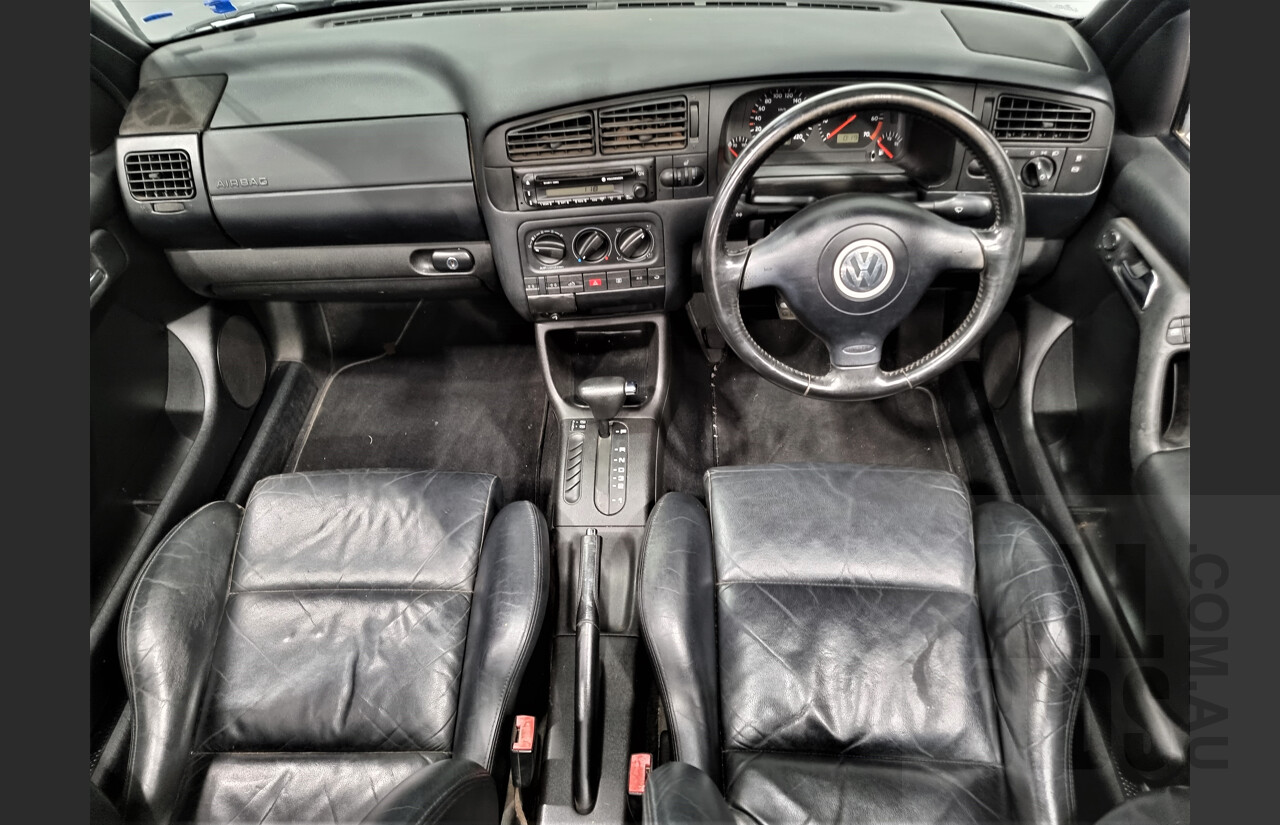 9/2002 Volkswagen Golf GL 2d Cabriolet Silver 2.0L