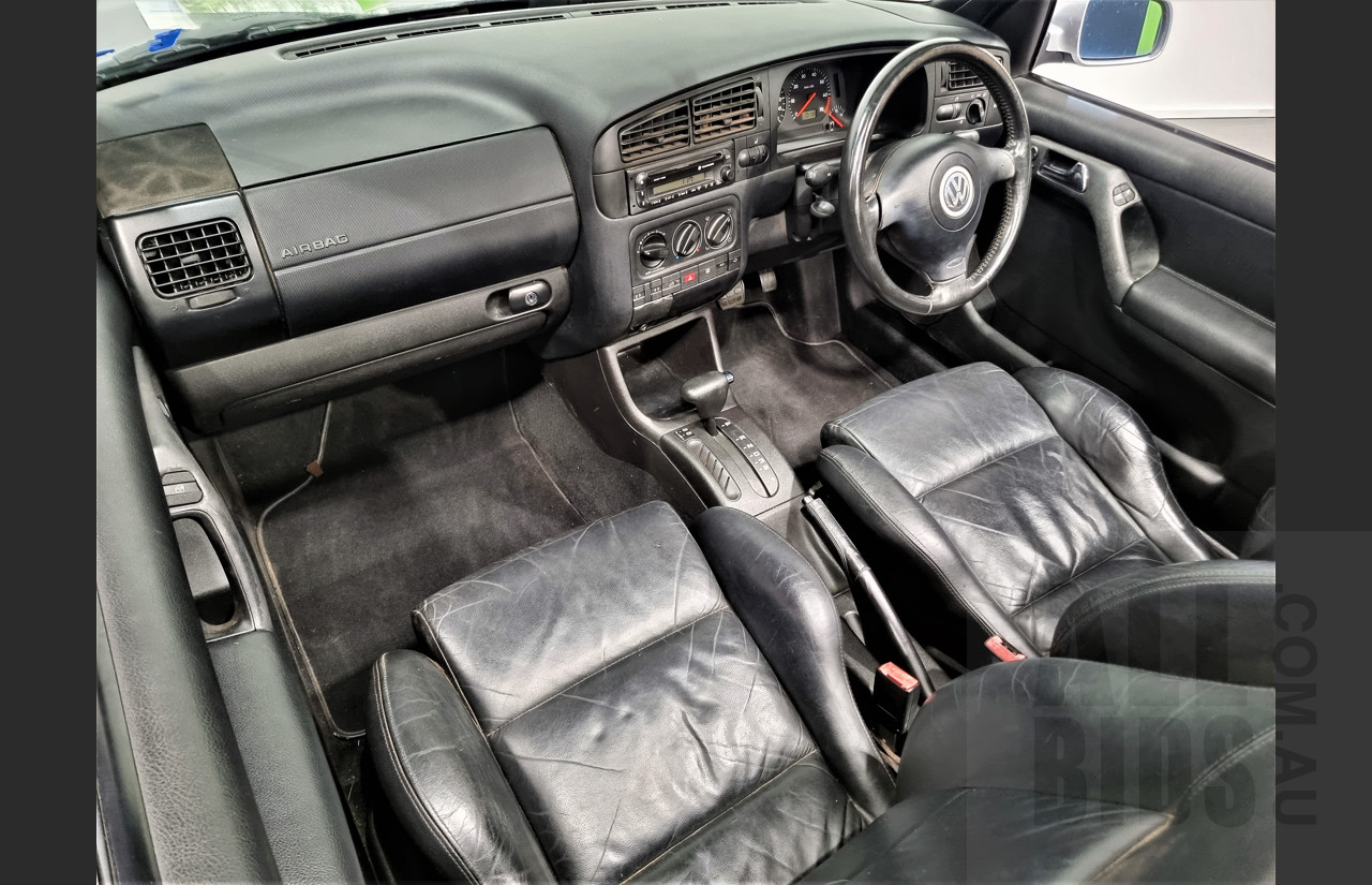 9/2002 Volkswagen Golf GL 2d Cabriolet Silver 2.0L