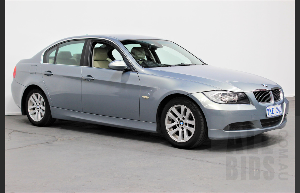 5/2006 BMW 325i E90 4d Sedan Grey 2.5L