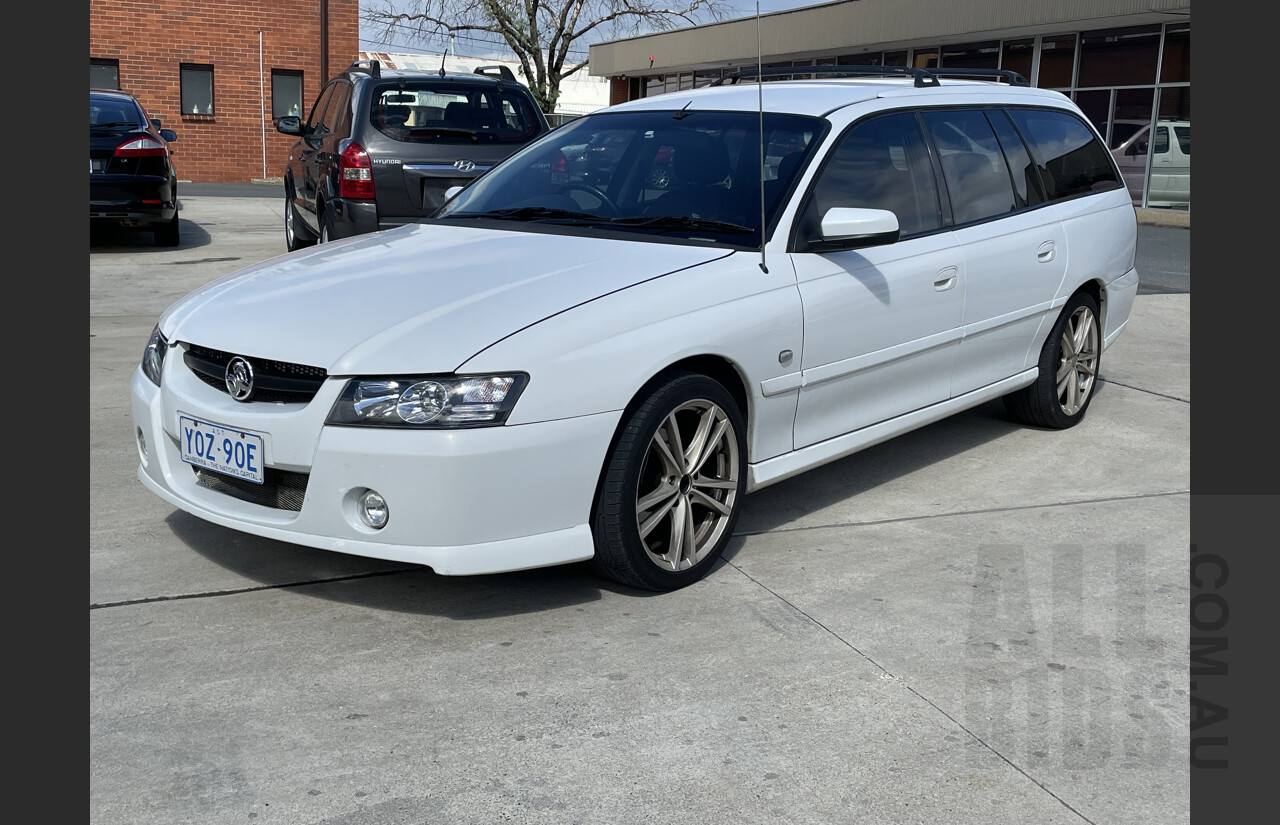 9/2005 Holden Commodore VZ Wagon White 3.6L