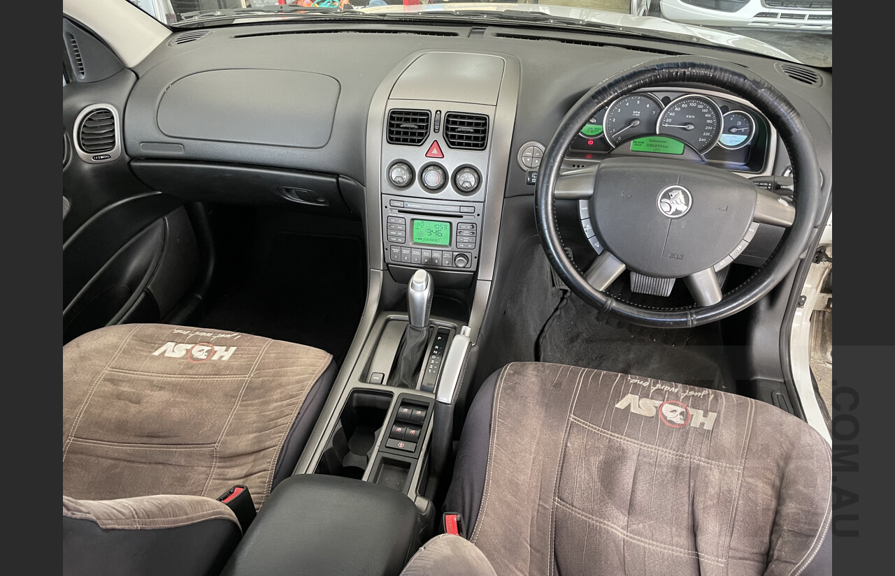 9/2005 Holden Commodore VZ Wagon White 3.6L