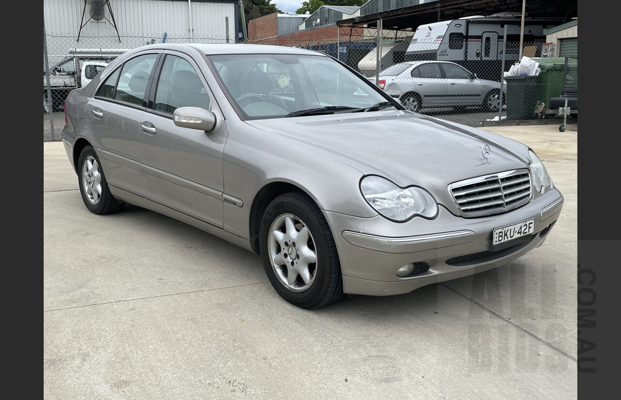 8/2003 Mercedes-Benz C180 Kompressor Elegance W203 4d Sedan Silver 1.8L