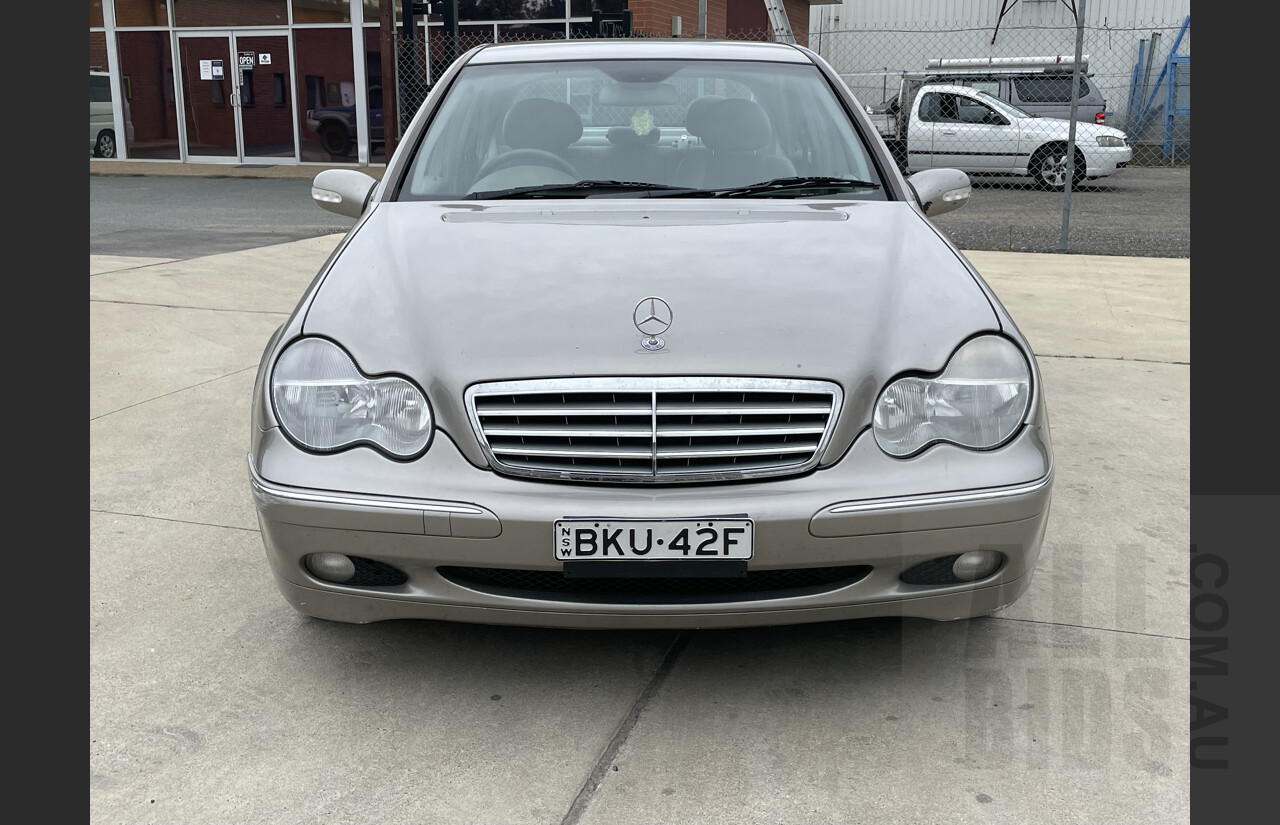 8/2003 Mercedes-Benz C180 Kompressor Elegance W203 4d Sedan Silver 1.8L