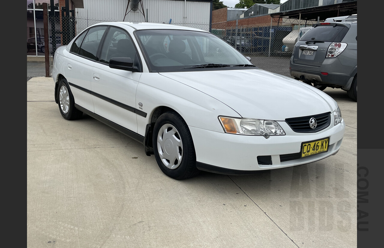 3/2004 Holden Commodore Executive VYII 4d Sedan White 3.8L