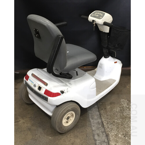 Fisher&Paykel Columbus 3 Wheel Mobility Scooter