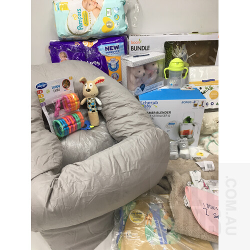 Assorted Baby Accessory's Include Boon bundle, Cherub Baby, Baby love, Pampers, Tommee Tippee, Swisspers, Bamboo Jersey, Living Textiles, Little Haven And More - Lot Of 25