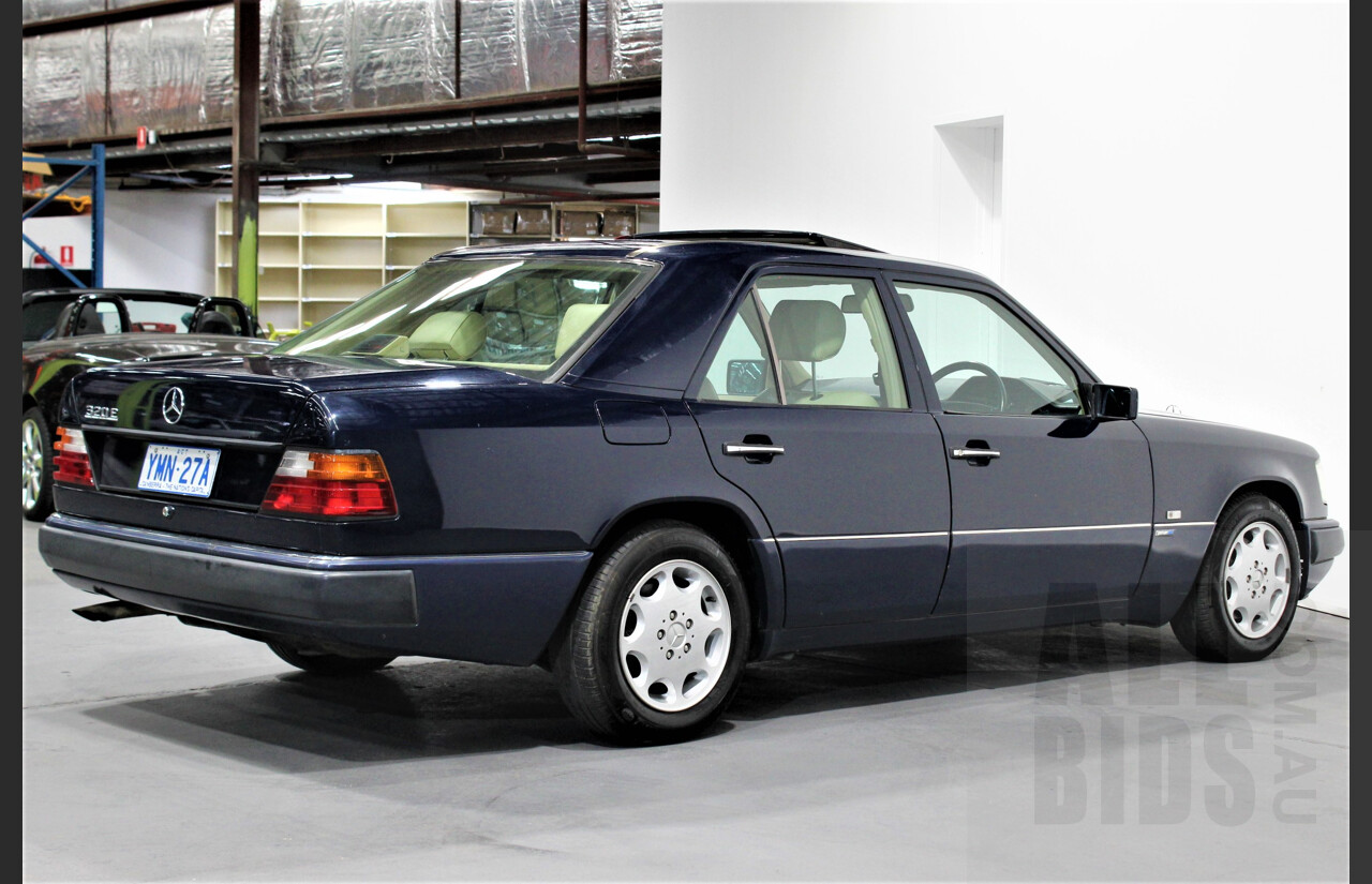 1/1993 Mercedes-Benz E320 Sportline W124 4d Sedan Blue 3.2L