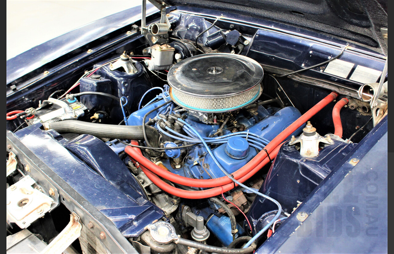 4/1976 Ford Falcon XB 4d Sedan Blue 5.8L 351 V8