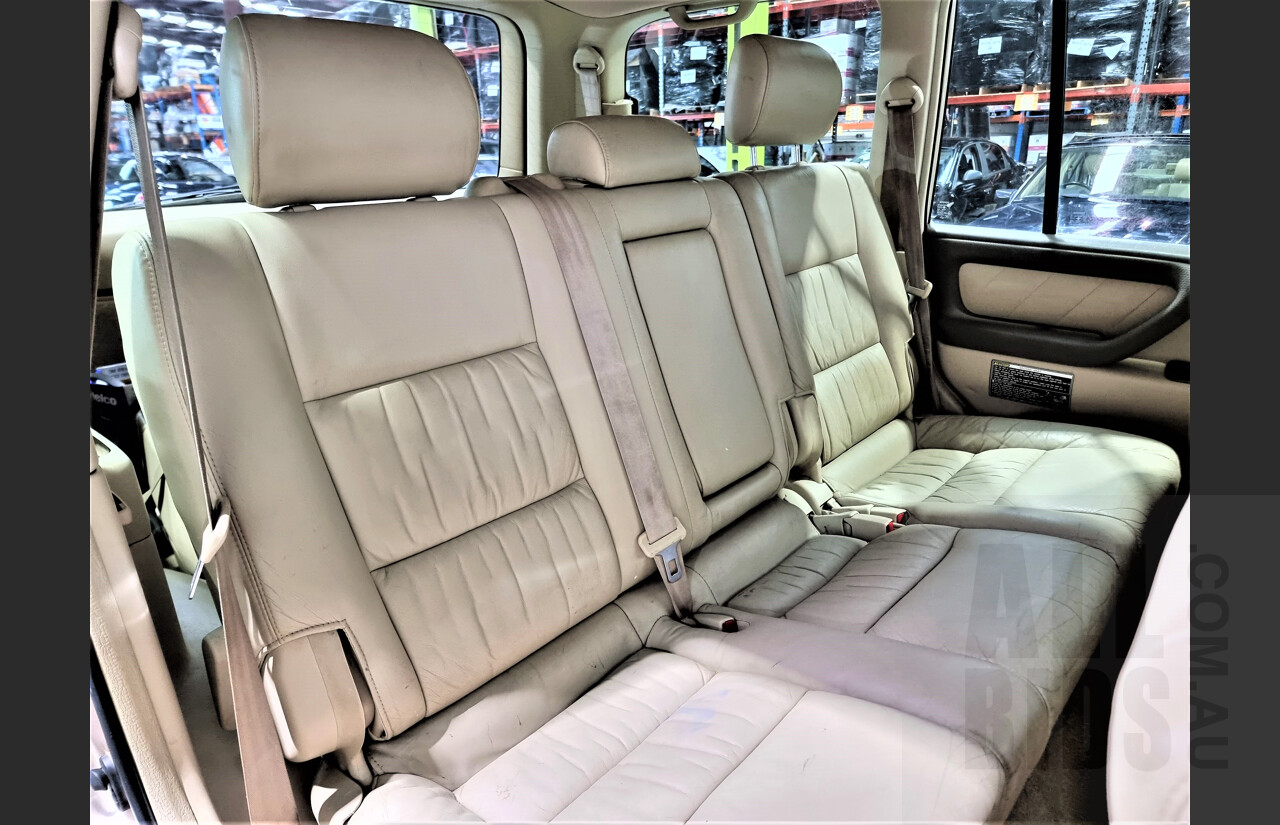 5/2004 Toyota Landcruiser GXL (4x4) UZJ100R 4d Wagon Gold 4.7L V8