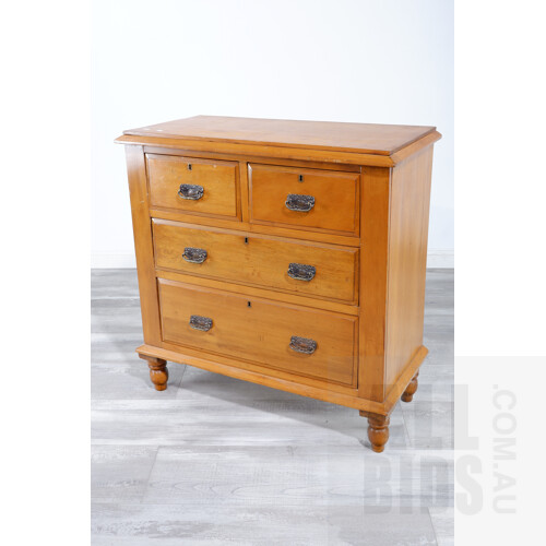 Australian Kauri Pine Chest of Drawers Circa 1900