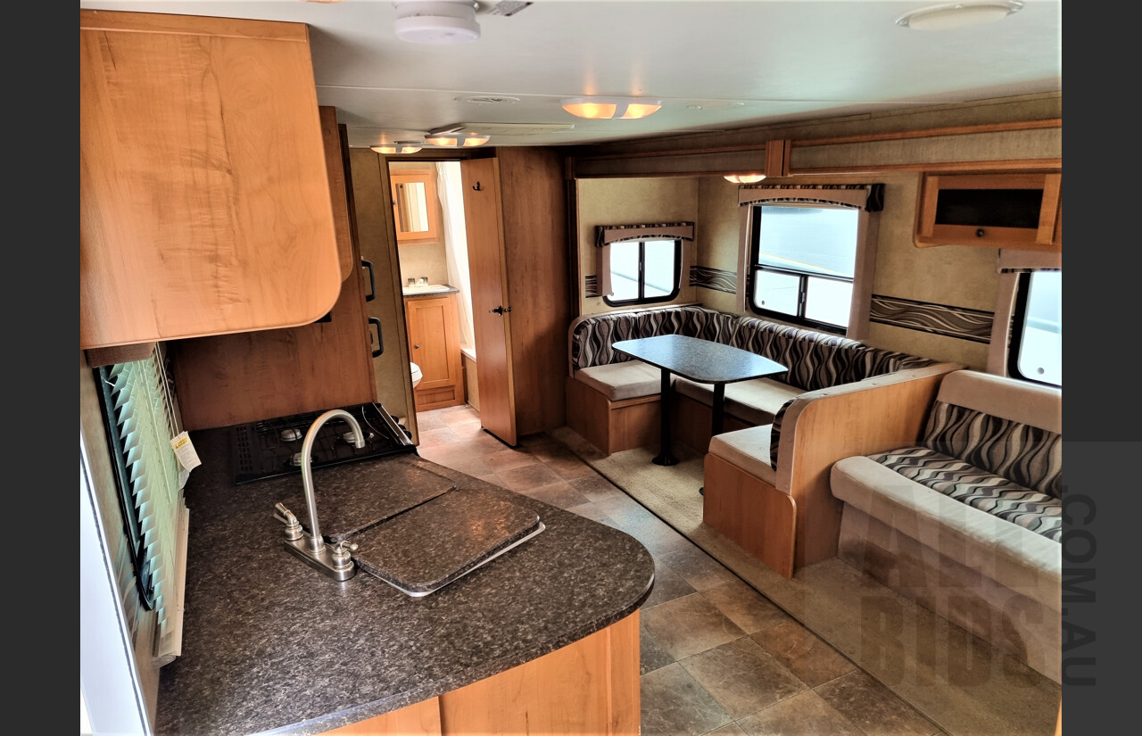 09/2012 Cruiser RV Shadow Cruiser 160BHS 28ft Twin Axle Caravan VIN: 5RXTD2628D1026106