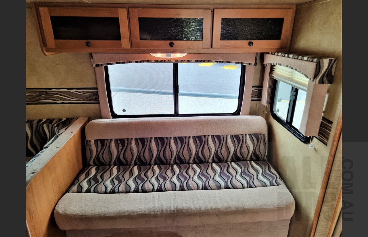 09/2012 Cruiser RV Shadow Cruiser 160BHS 28ft Twin Axle Caravan VIN: 5RXTD2628D1026106