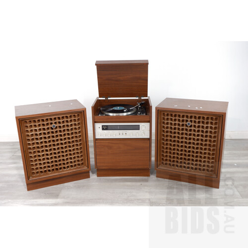 Sanyo Hysteresis Drive Record Player, Stereo DC-570XN and Speaker Set